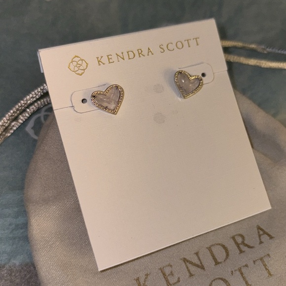 Kendra Scott Silver Tone Ari heart earrings - Picture 8 of 8